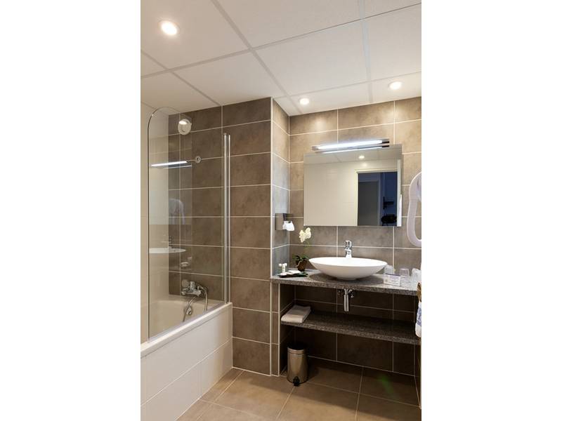 Bristol Logis Cit'Hotel Perigueux Centre Екстериор снимка