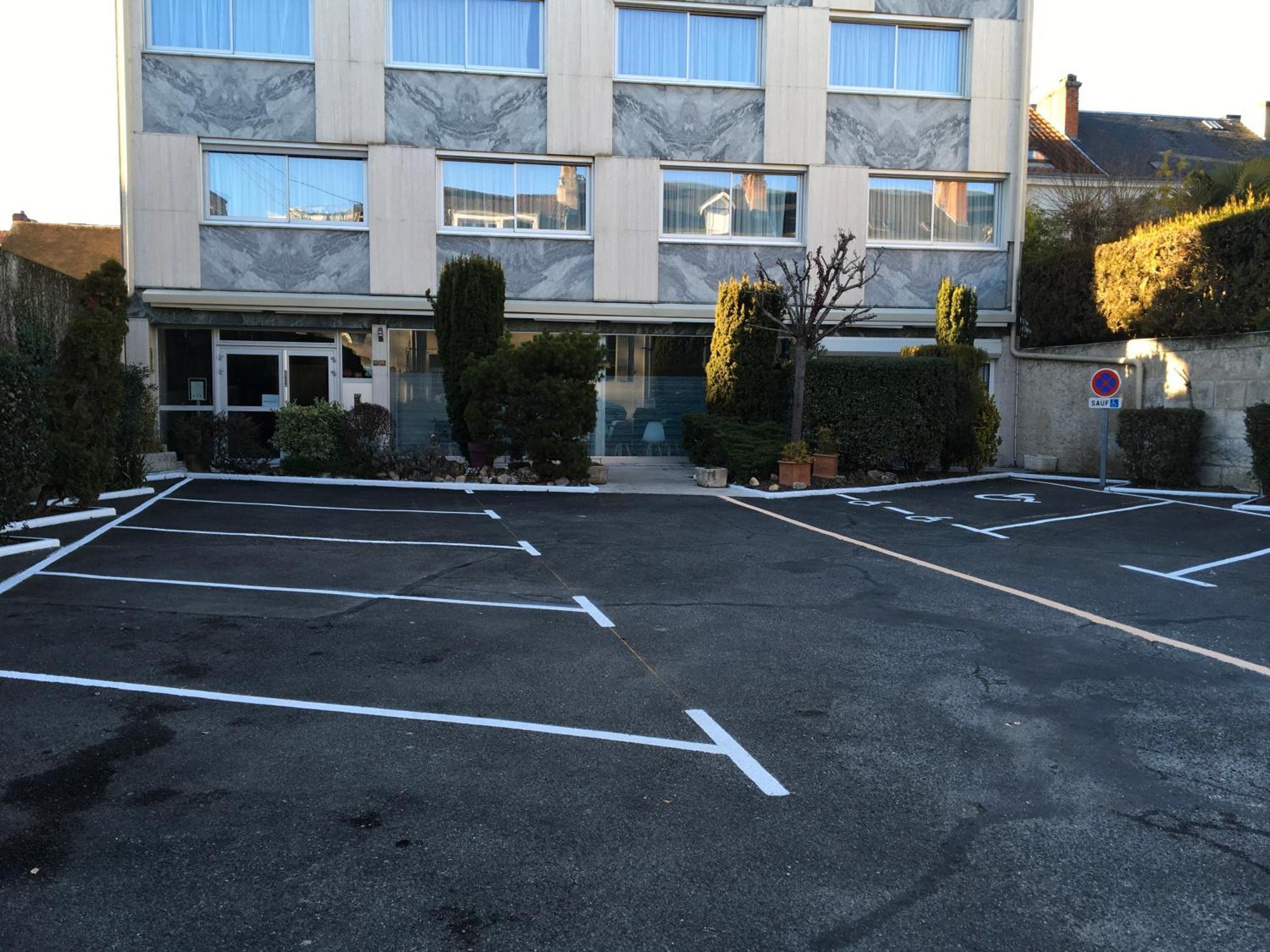 Bristol Logis Cit'Hotel Perigueux Centre Екстериор снимка