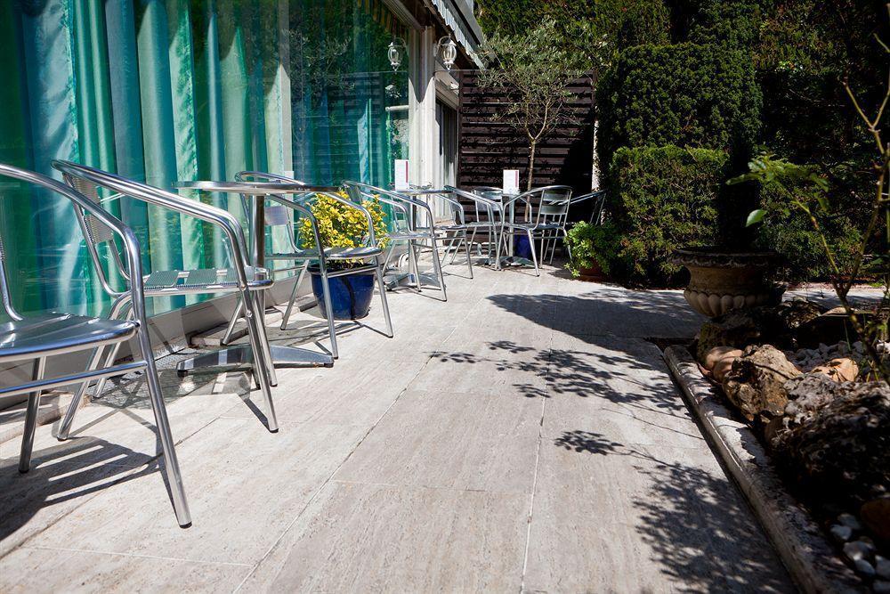 Bristol Logis Cit'Hotel Perigueux Centre Екстериор снимка